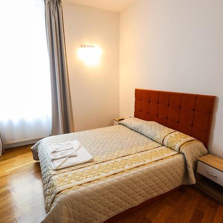 Floasiu Residence Guesthouse Сибиу Экстерьер фото