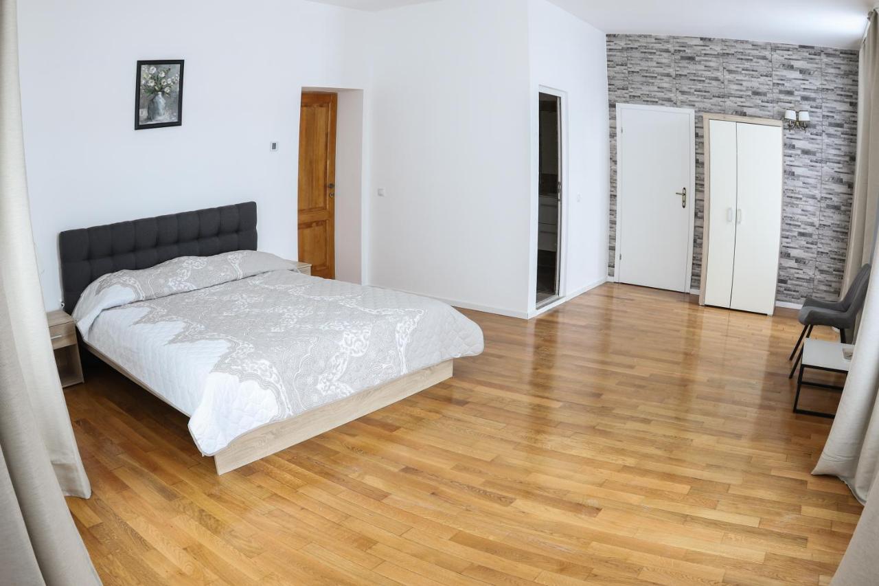 Floasiu Residence Guesthouse Сибиу Экстерьер фото