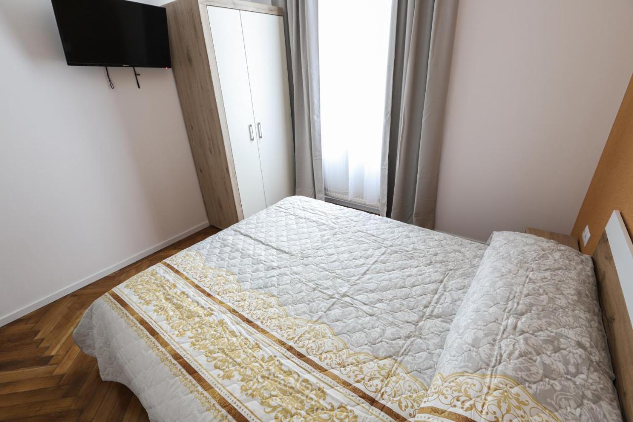Floasiu Residence Guesthouse Сибиу Экстерьер фото