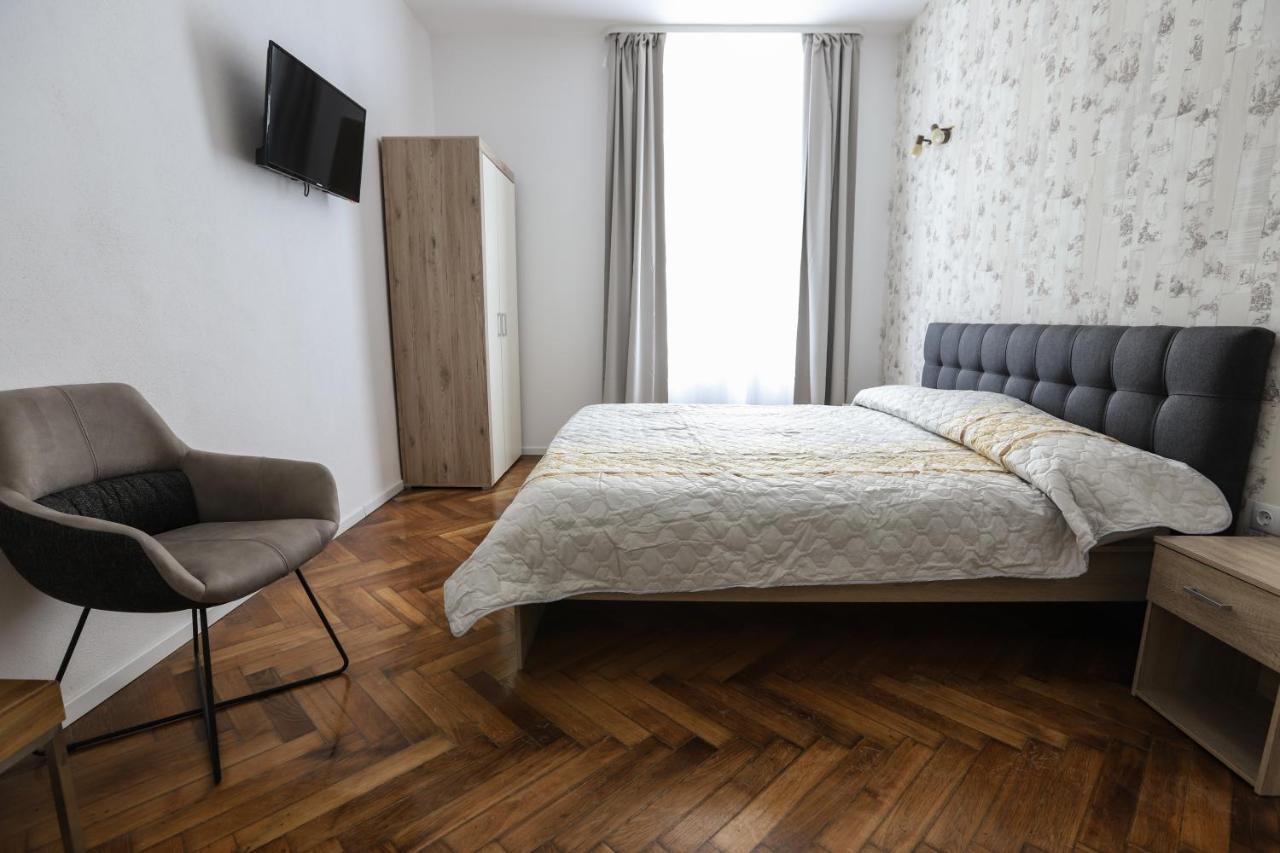 Floasiu Residence Guesthouse Сибиу Экстерьер фото