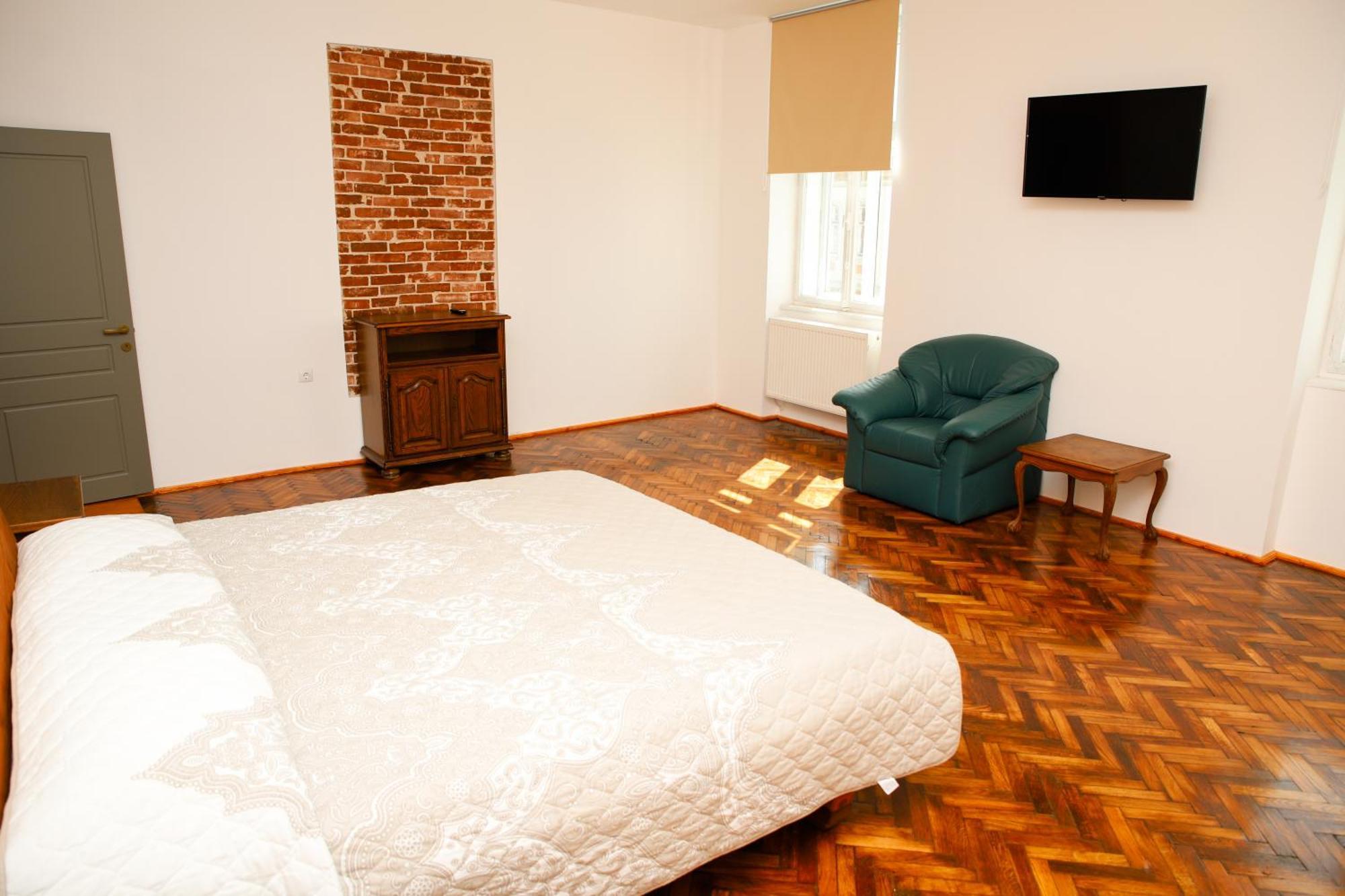 Floasiu Residence Guesthouse Сибиу Экстерьер фото